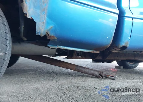 1998 Dodge Dakota из США, поврежденный, VIN 1B7GG26X1WS582729